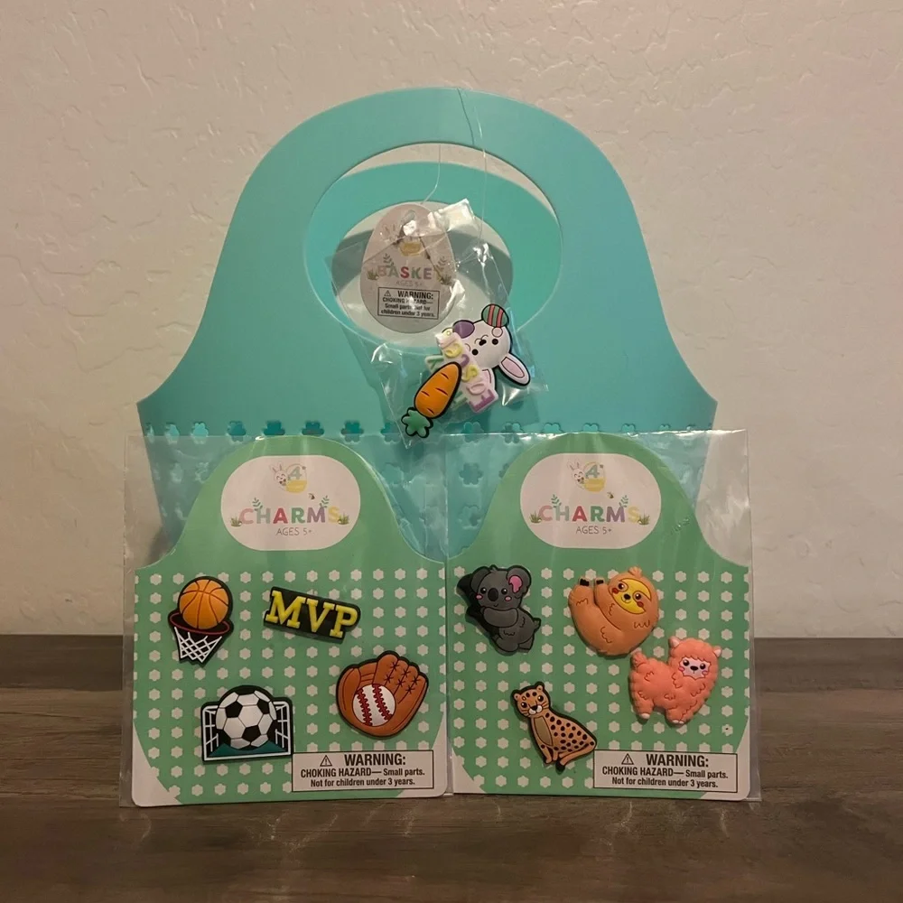 Target Bullseyes Playground Silicone Easter Basket with 2 Set of Charms -Blue